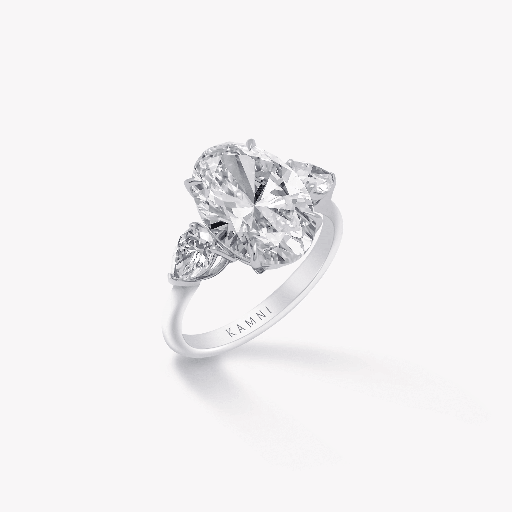 OVAL DIAMOND ENGAGEMENT RING - KAMNI Jewelry