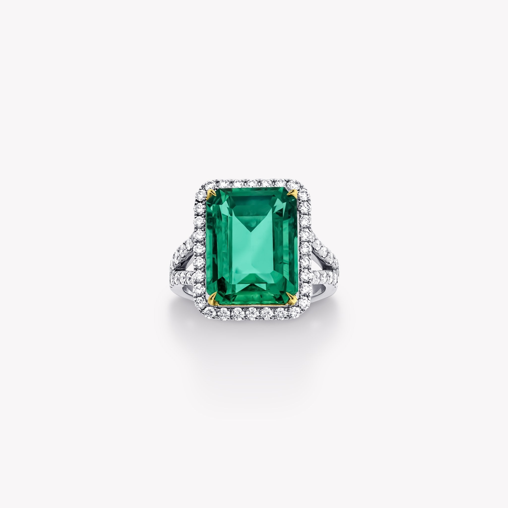 OCTAGON EMERALD AND DIAMOND RING - KAMNI Jewelry