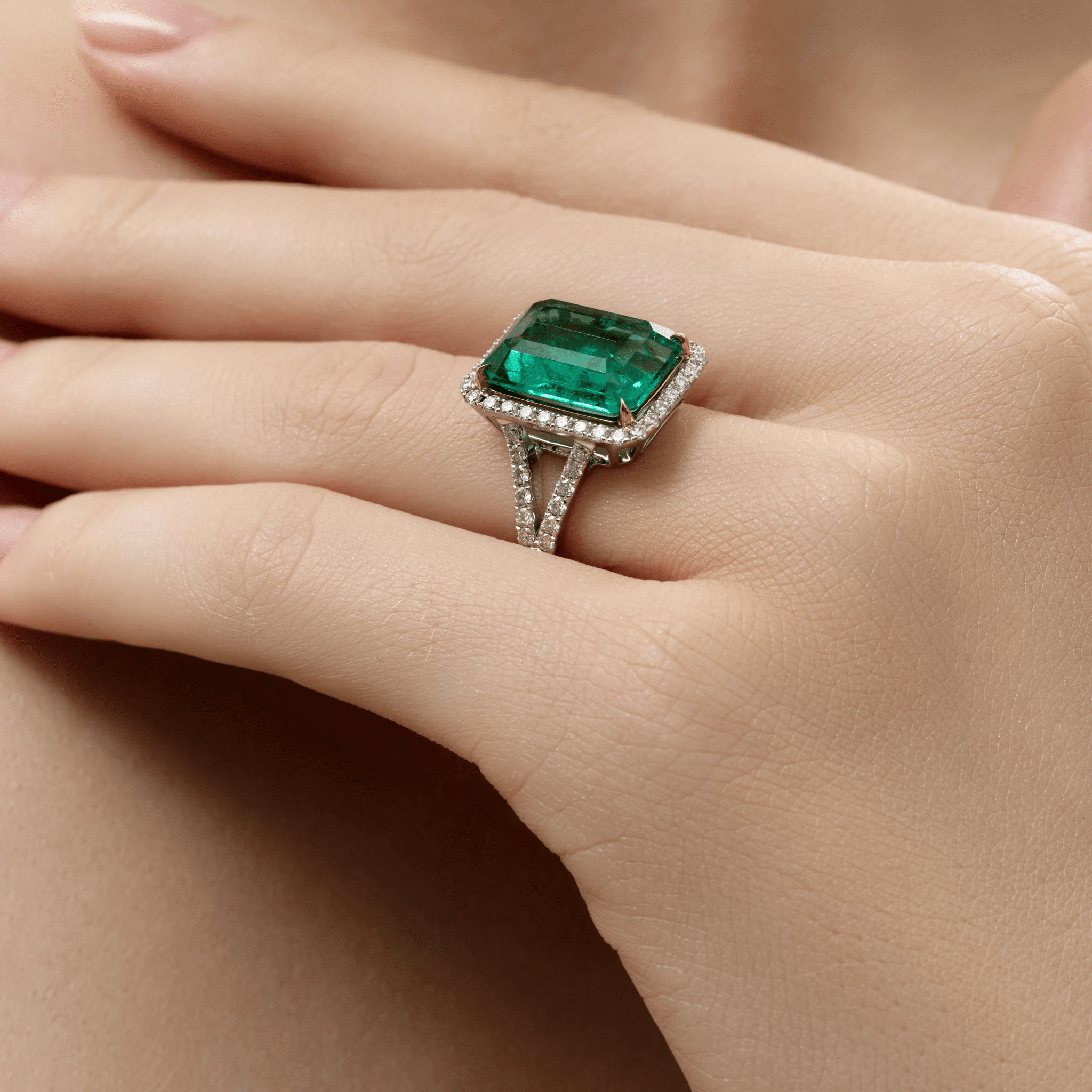 OCTAGON EMERALD AND DIAMOND RING - KAMNI Jewelry