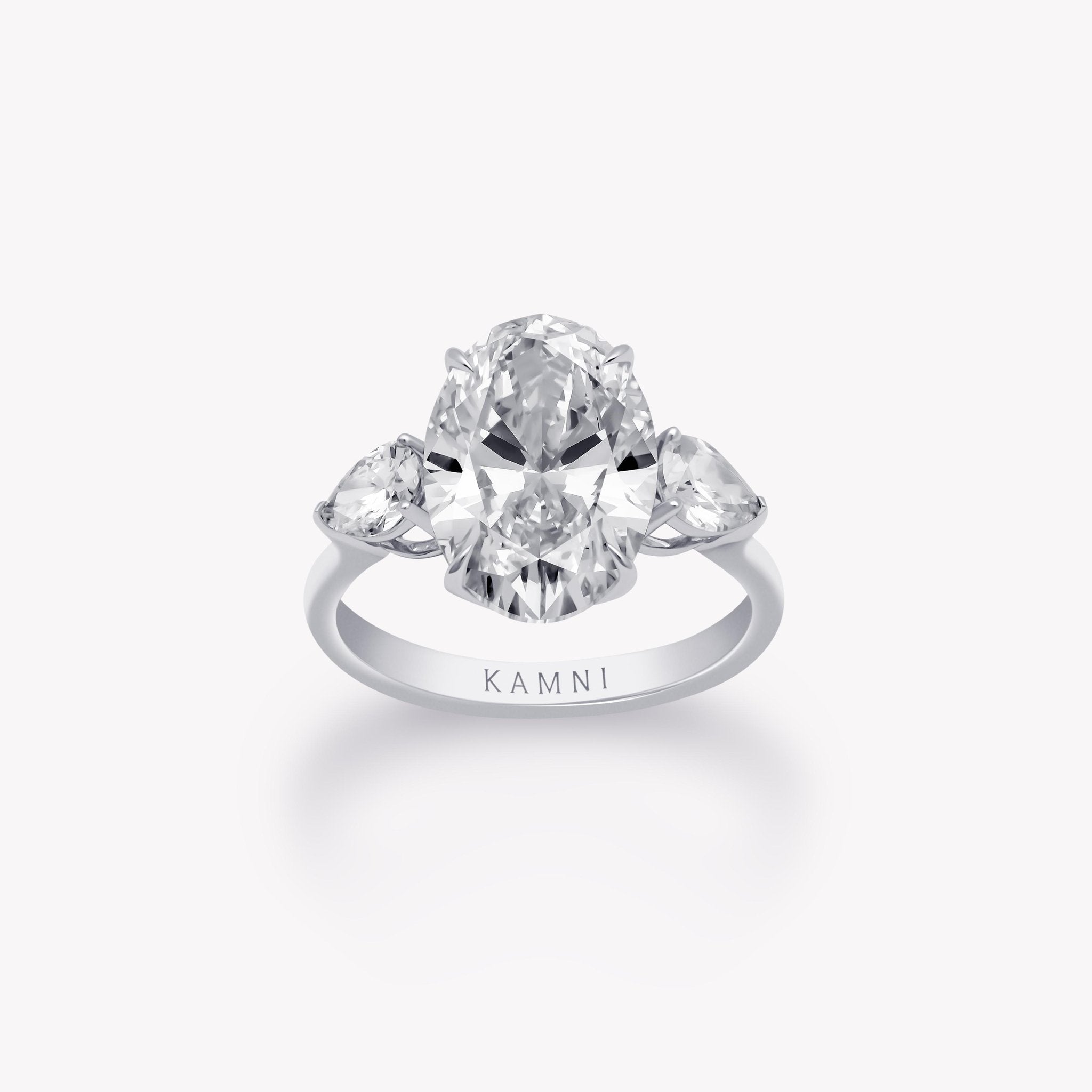 OVAL DIAMOND ENGAGEMENT RING - KAMNI Jewelry