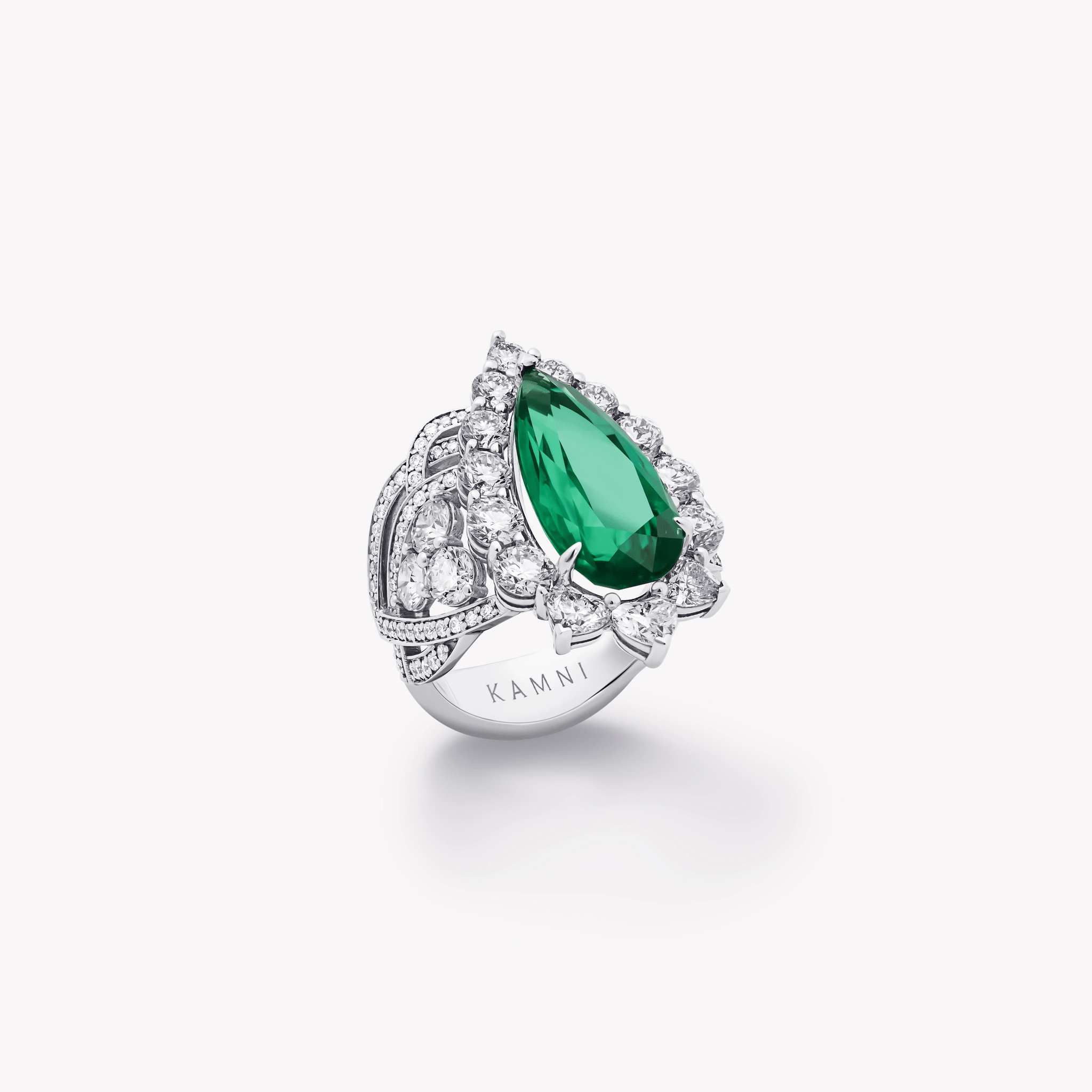 PEAR CUT EMERALD AND WHITE DIAMOND RING - KAMNI Jewelry