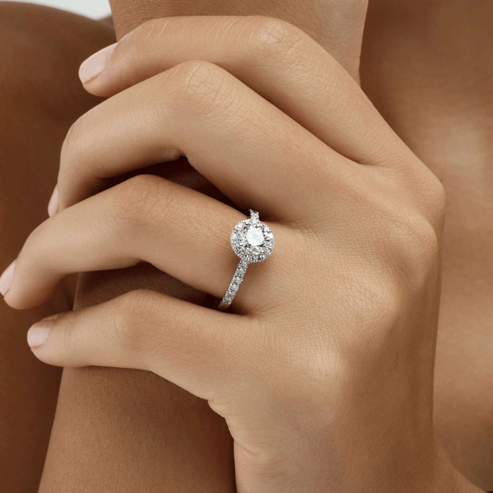 ROUND DIAMOND HALO RING - KAMNI Jewelry